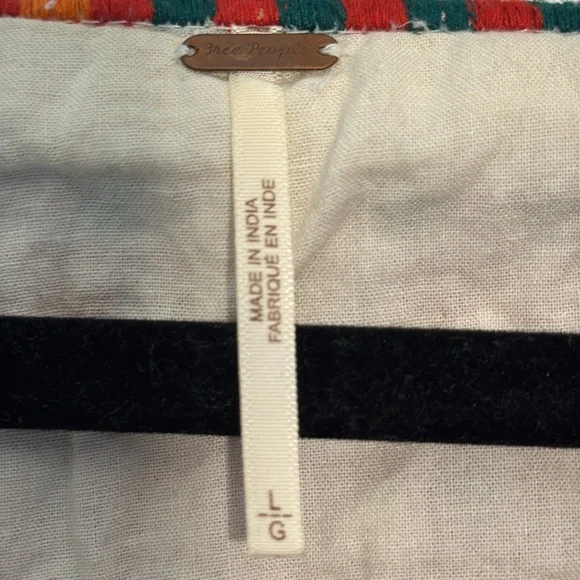 Free People (Large) beautifully embroidered (cross stitch) mini dress - Picture 4 of 11